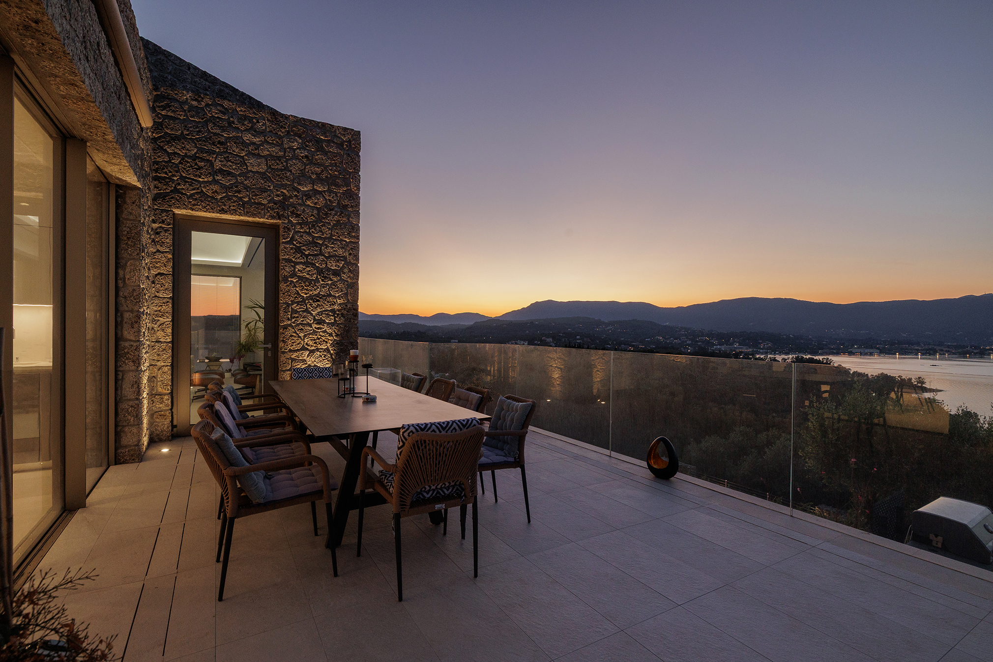 Tower House Kommeno